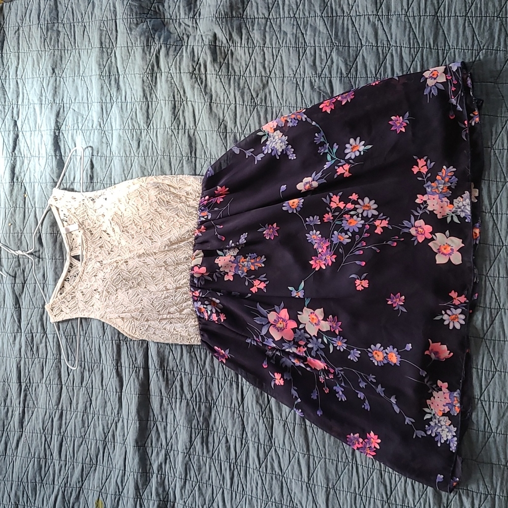 Floral and Lace Maternity tank